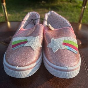 Josiny Girl’s Slip-on Sneakers Size 2